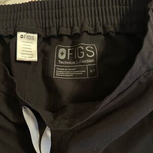 Figs Technical Collection Black Scrub Pants